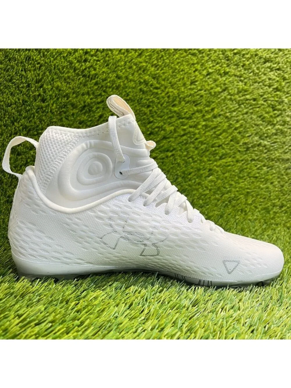 Under Armour please review